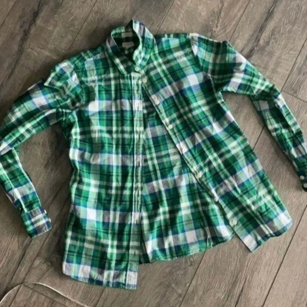 J. Crew top Small green plaid button up